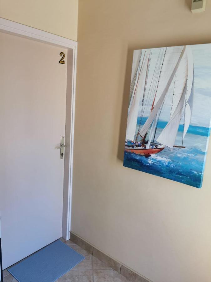 Near By Everything Vodice Buitenkant foto
